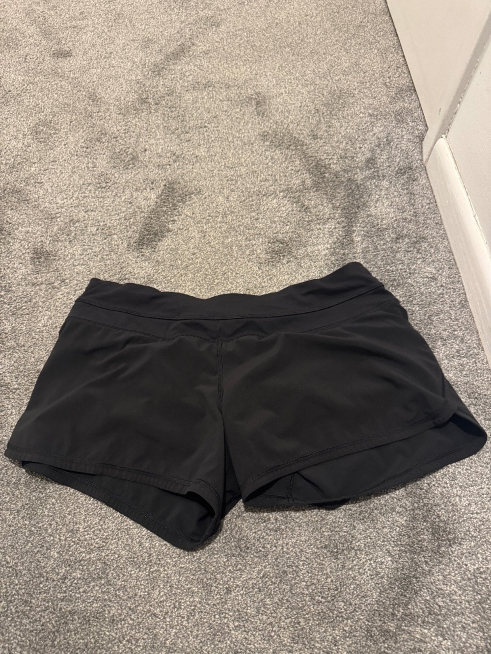 Lululemon Speed Up Shorts